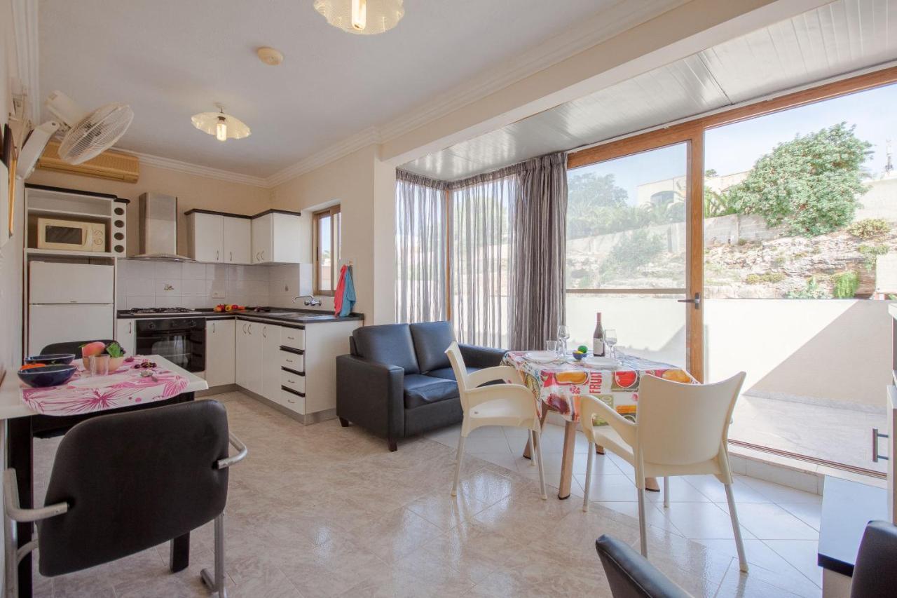 Pool And Sea Merill Apartments - Happy Rentals メーリッハ エクステリア 写真