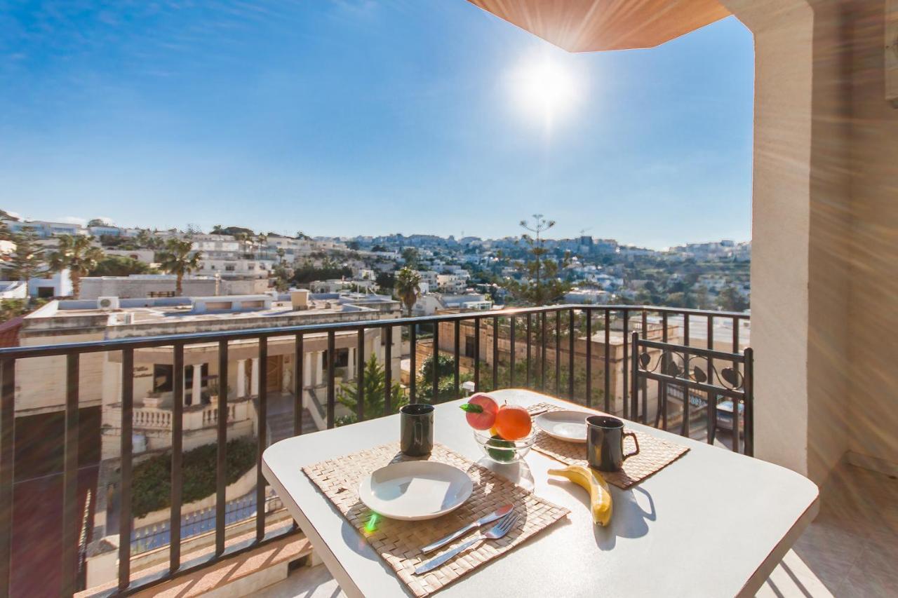 Pool And Sea Merill Apartments - Happy Rentals メーリッハ エクステリア 写真